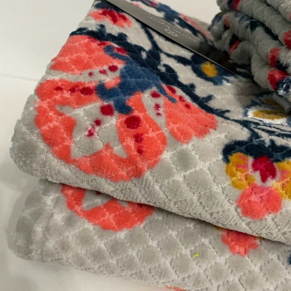 Floral Lepore towel set